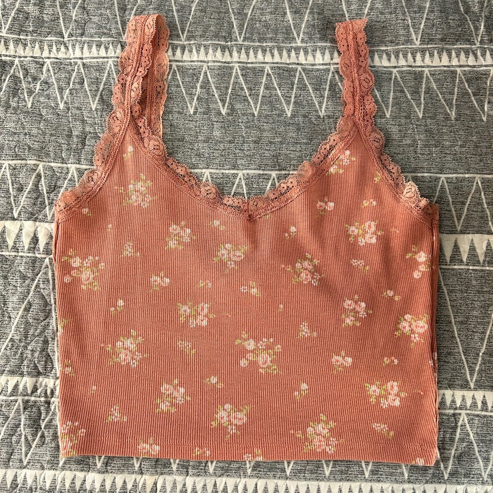 Forever 21 Tank Top Bundle - Picture 2 of 3